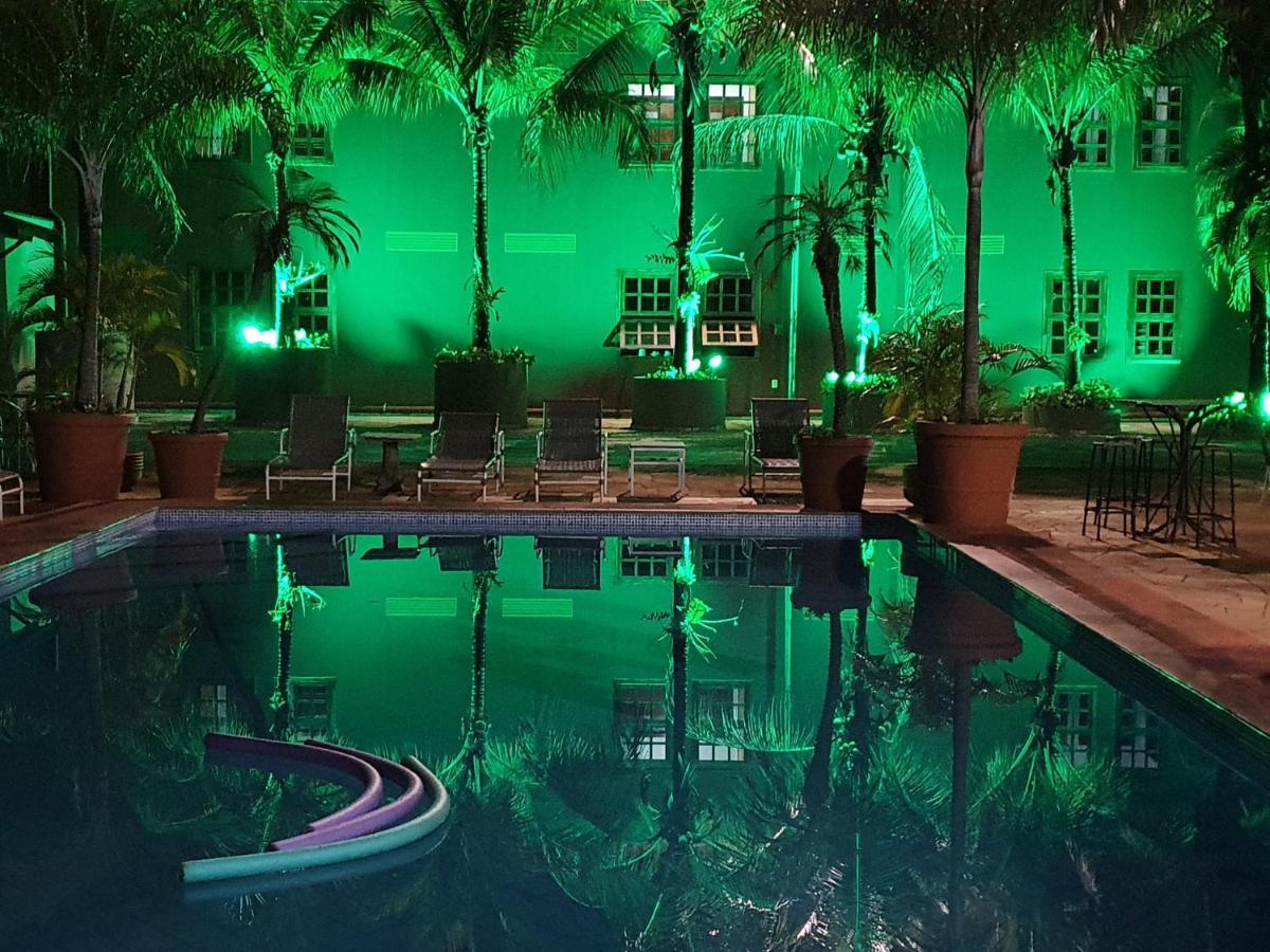 Maria Plaza Hotel Araçatuba エクステリア 写真